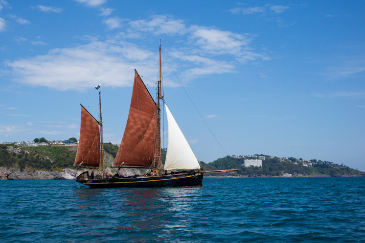 Sailing with the world’s first modern engineless cargo company