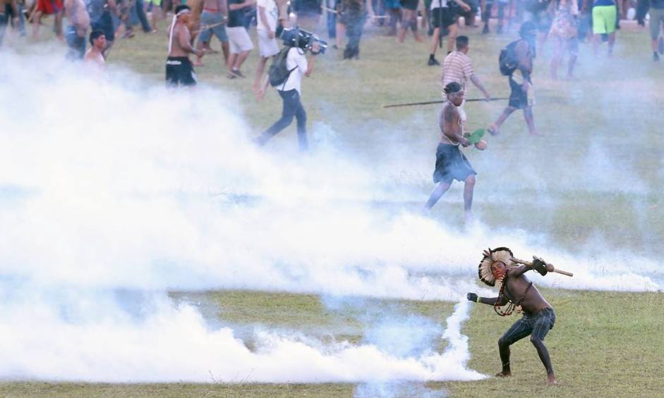 Brazil indigenous protest over land rights turns violent