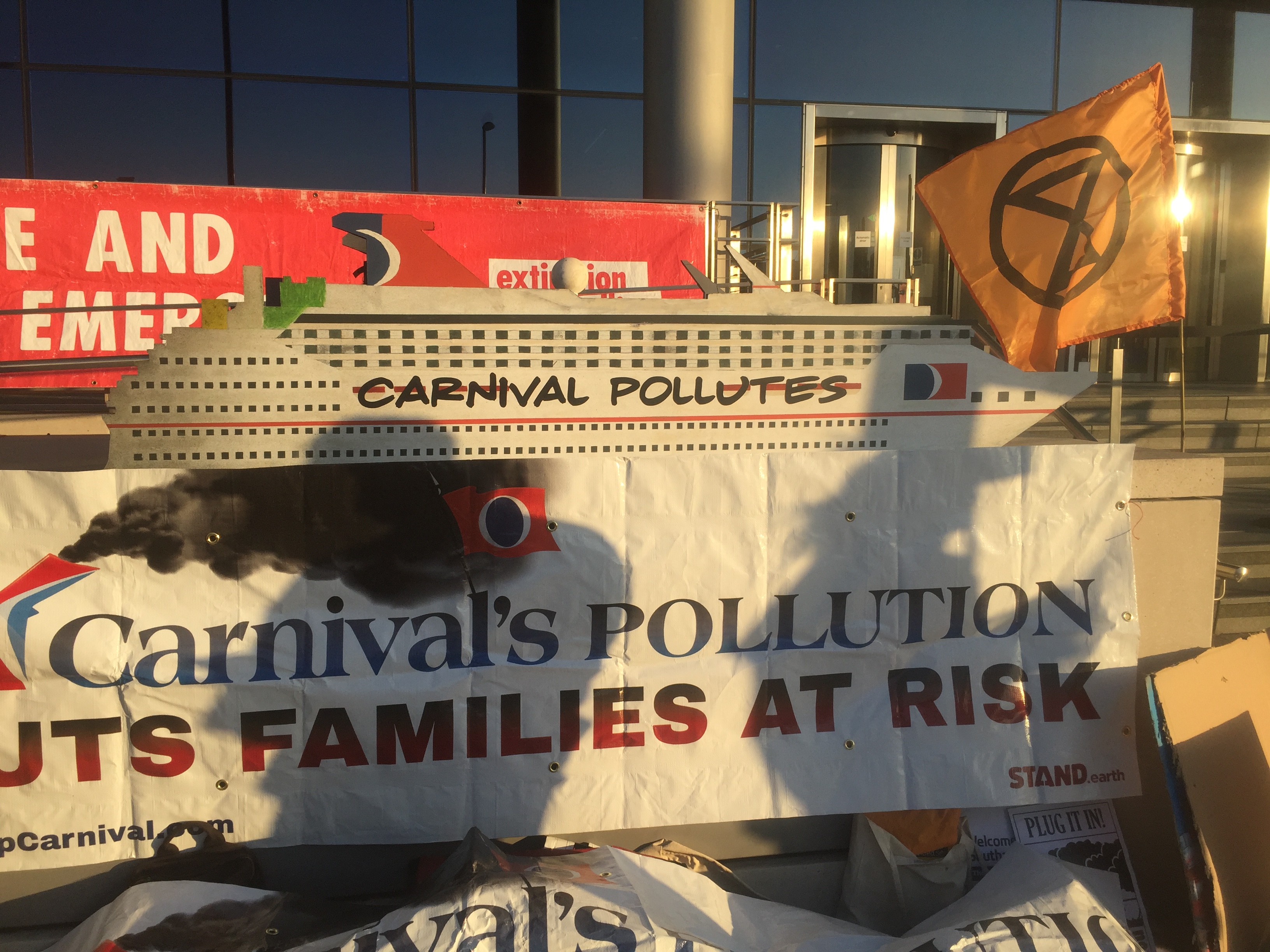 Activists blockade the HQ of mega polluter Carnival Corp