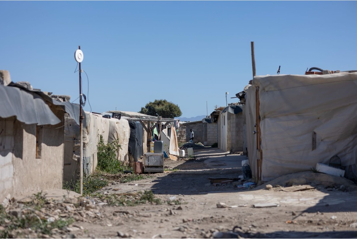 The greenhouses are supported by a c. 120,000 strong workforce, mostly made up of immigrants, many of whom lack proper papers and are exploited by the industry.