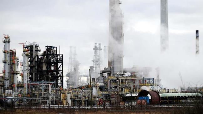 Massive Gatwick oil find - a reality check